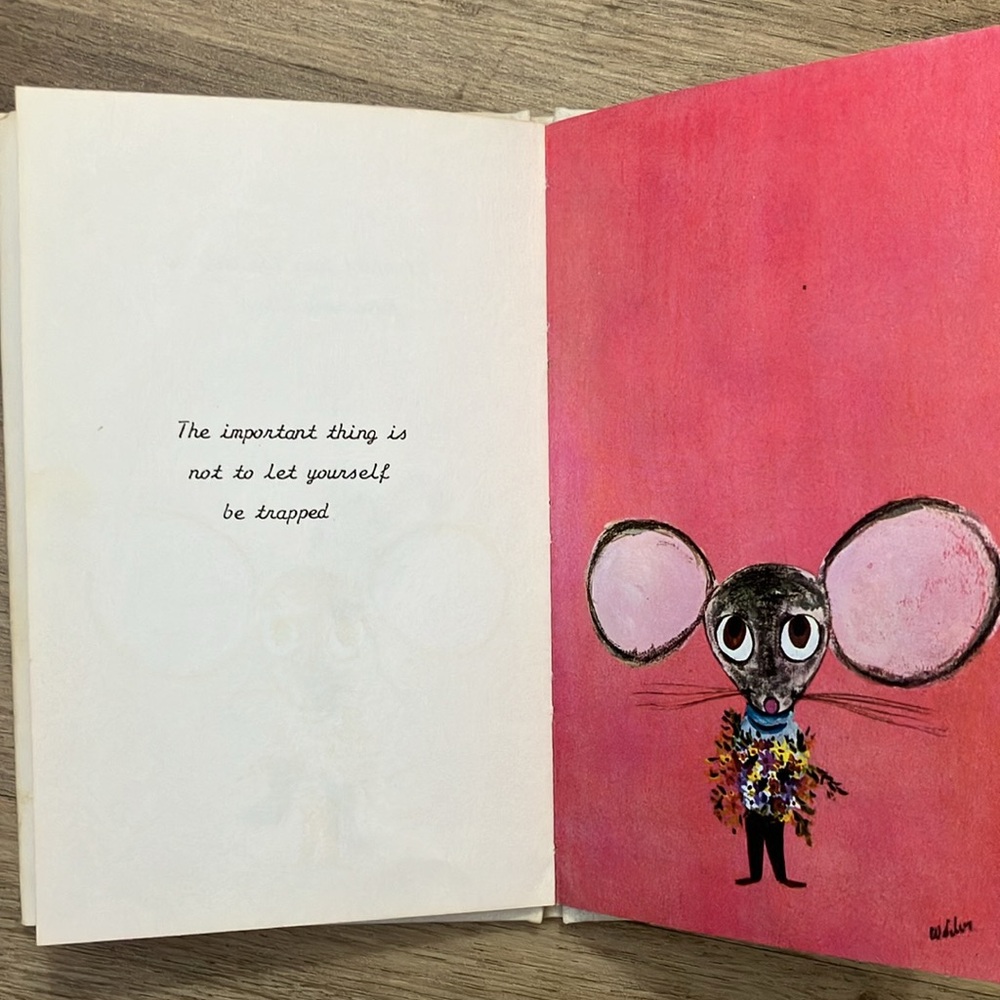 SQUEAKING BY by   ROSALIND WELCHER Panda Prints , Inc NY hardcover book - Picture 14 of 16